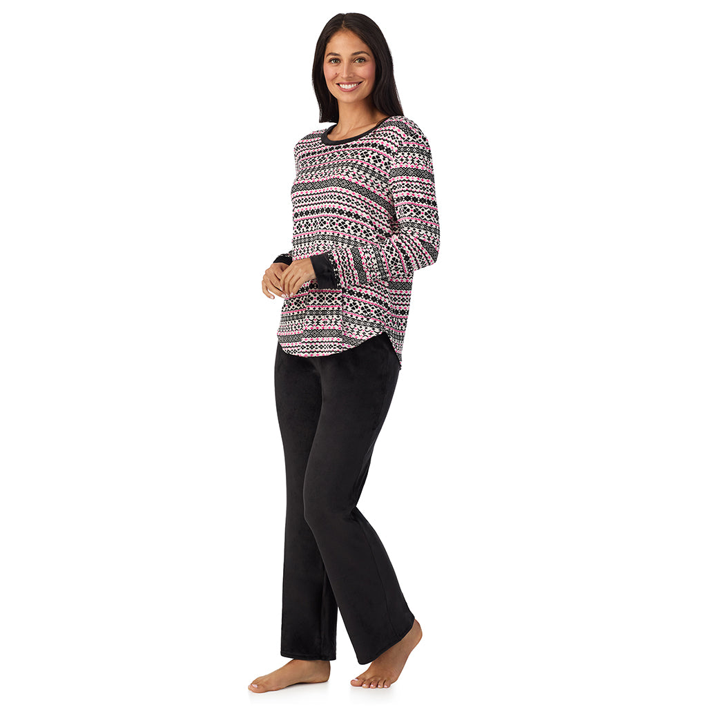 Ivory Fairisle;Model is wearing size S. She is 5'8.5", Bust 32", Waist 25", Hips 36".@A lady wearing Silky Velour Long Sleeve Pullover with Boot Cut Pant 2-Pc Pajama Set