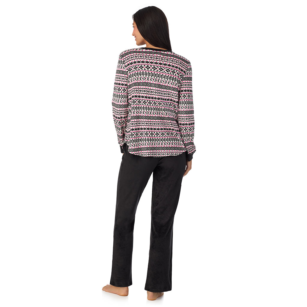 Ivory Fairisle;Model is wearing size S. She is 5'8.5", Bust 32", Waist 25", Hips 36".@A lady wearing Silky Velour Long Sleeve Pullover with Boot Cut Pant 2-Pc Pajama Set