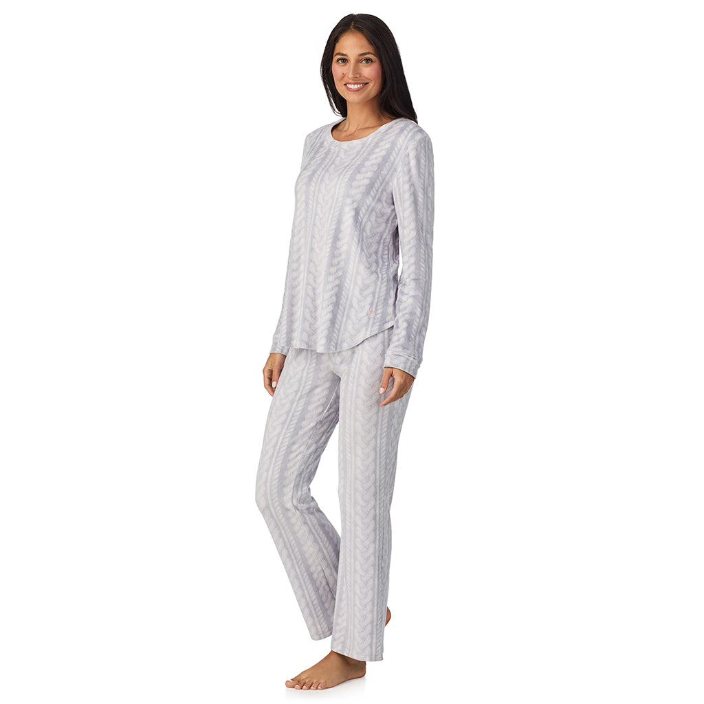 Cable Print;Model is wearing size S. She is 5'8.5", Bust 32", Waist 25", Hips 36".@A lady wearing Silky Velour Long Sleeve Pullover with Boot Cut Pant 2-Pc Pajama Set