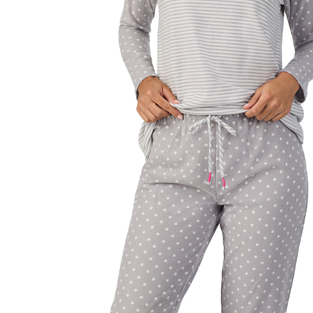 Grey Stripe Dot;Model is wearing size S. She is 5'8.5", Bust 32", Waist 25", Hips 36".@A lady wearing Brushed Mini Waffle Thermal Long Sleeve with Jogger Pajama Set