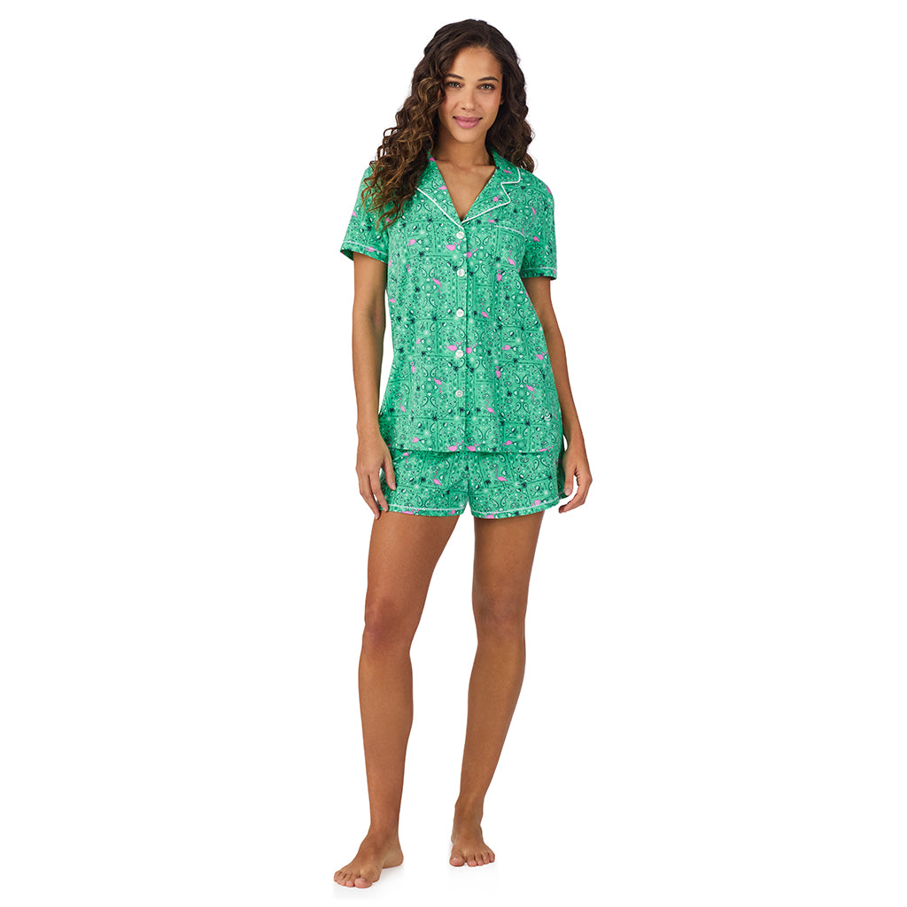 Green Bandana;Model is wearing size S. She is 5’9”, Bust 34”, Waist 23”, Hips 35”.@ A lady wearing Cotton-Blend Short Sleeve Notch Collar with Short 2-Pc Pajama Set