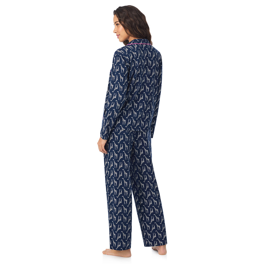 Giraffe;Model is wearing size S. She is 5’9”, Bust 34”, Waist 23”, Hips 35”.@A lady wearing Giraffe Cotton-Blend Long Sleeve Notch Collar 2-Pc Pajama Set