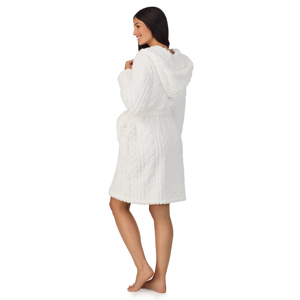 Cream;Model is wearing size S. She is 5'8.5", Bust 32", Waist 25", Hips 36".@A lady wearing Cable Jacquard Sherpa Wrap Robe with Hood