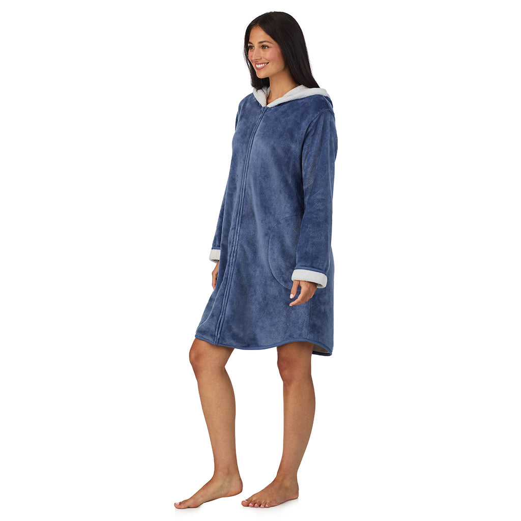 Slate Blue;Model is wearing size S. She is 5'8.5", Bust 32", Waist 25", Hips 36".@A lady wearing Chenille Zip Robe with Hood