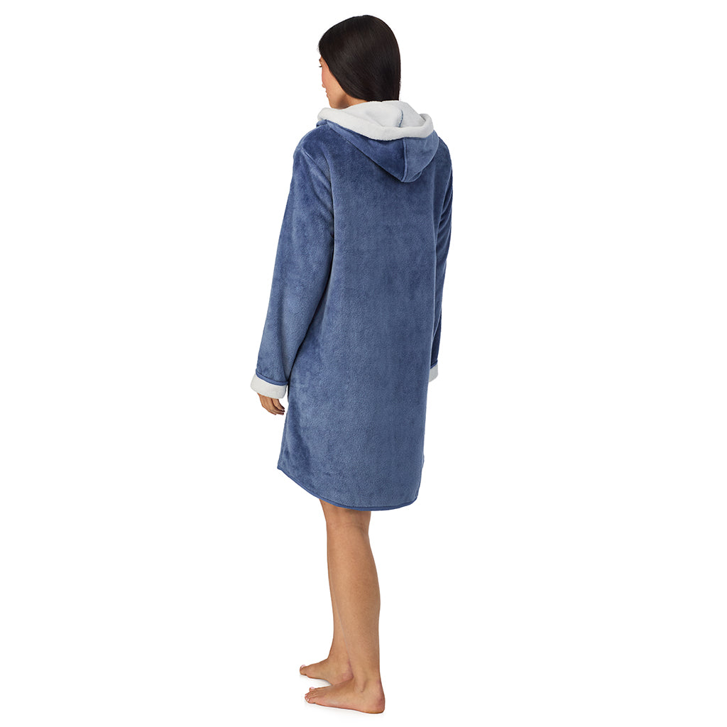 Slate Blue;Model is wearing size S. She is 5'8.5", Bust 32", Waist 25", Hips 36".@A lady wearing Chenille Zip Robe with Hood