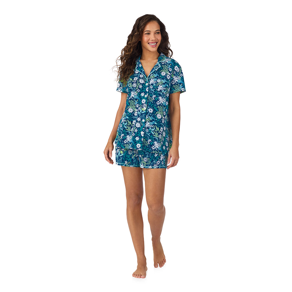 Mermaid Floral;Model is wearing size S. She is 5’9”, Bust 34”, Waist 23”, Hips 35”.@ A lady wearing Cotton-Blend Short Sleeve Notch Collar with Short 2-Pc Pajama Set