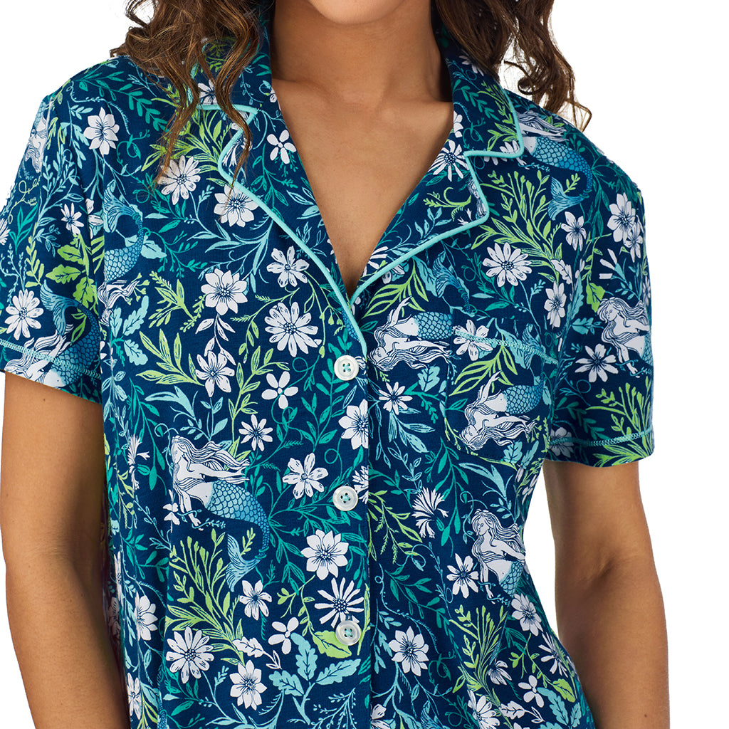 Mermaid Floral;Model is wearing size S. She is 5’9”, Bust 34”, Waist 23”, Hips 35”.@ A lady wearing Cotton-Blend Short Sleeve Notch Collar with Short 2-Pc Pajama Set