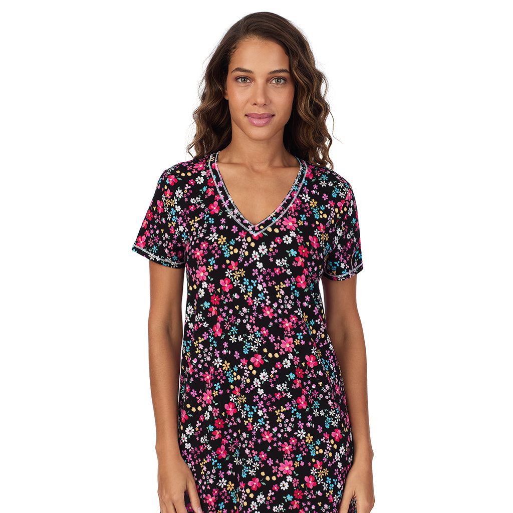 Black Ditsy; Model is wearing size S. She is 5’9”, Bust 34”, Waist 23”, Hips 35”. @A lady wearing Cotton-Blend Short Sleeve V-Neck Sleep Shirt