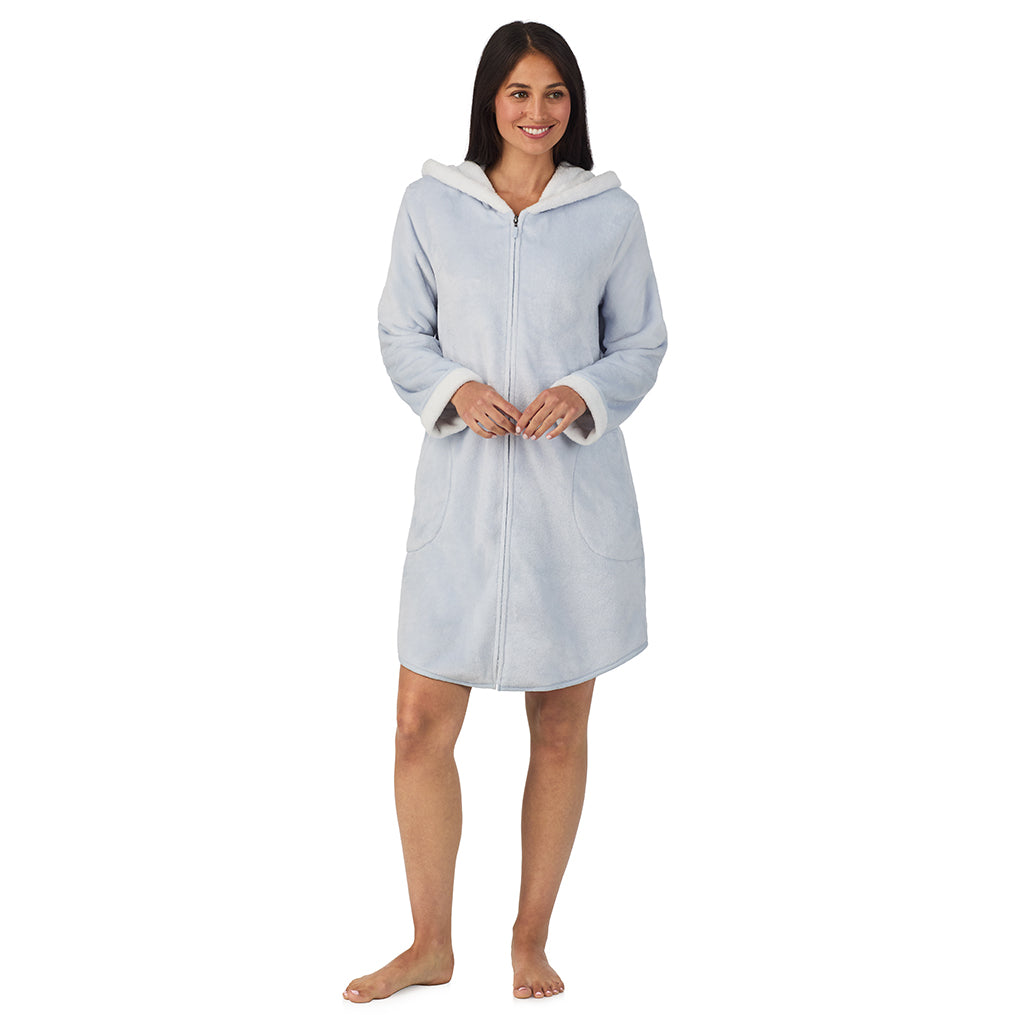 Silver;Model is wearing size S. She is 5'8.5", Bust 32", Waist 25", Hips 36".@A lady wearing Chenille Zip Robe with Hood
