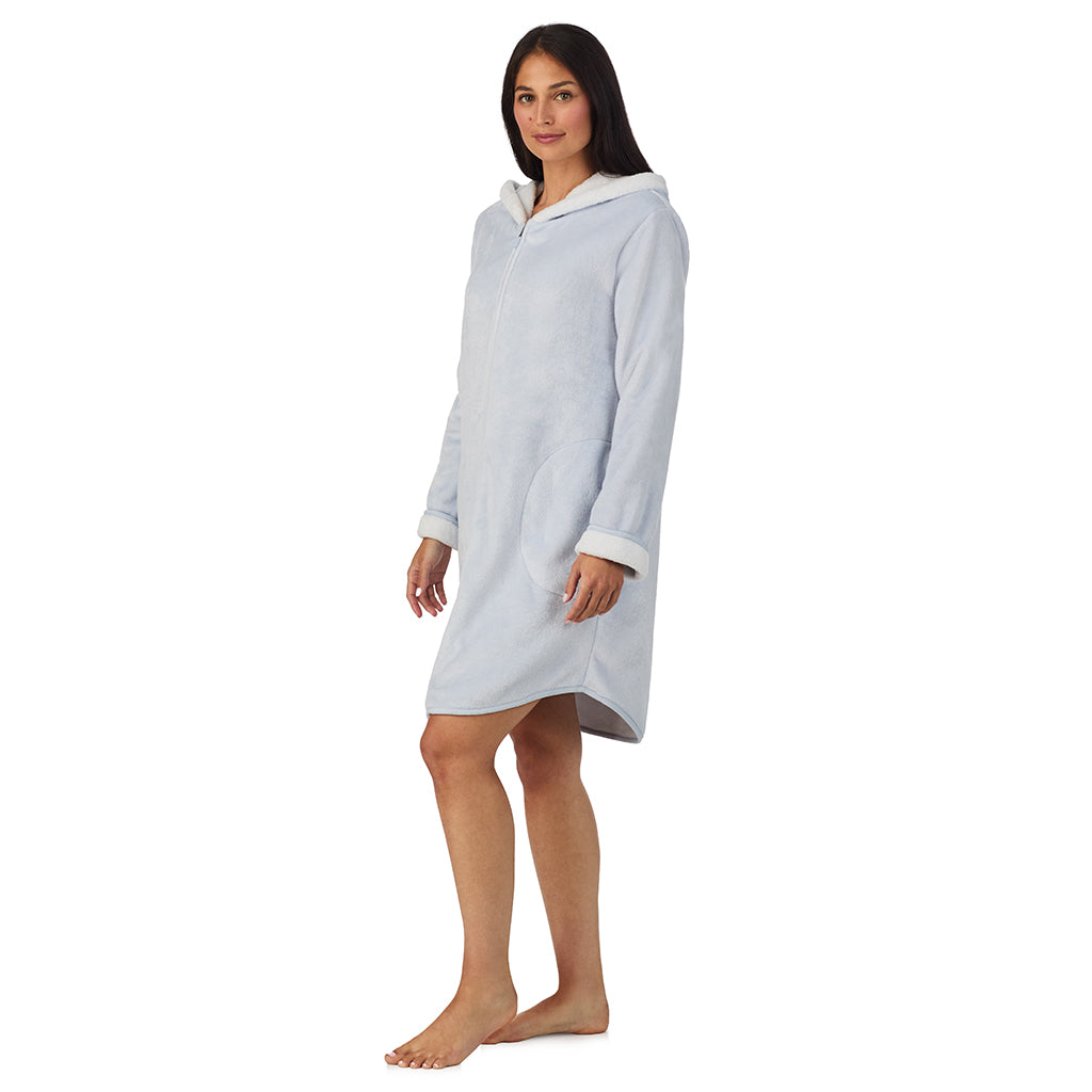 Silver;Model is wearing size S. She is 5'8.5", Bust 32", Waist 25", Hips 36".@A lady wearing Chenille Zip Robe with Hood