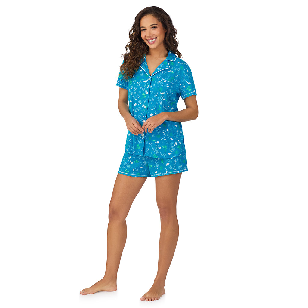 Blue Summer Print;Model is wearing size S. She is 5’9”, Bust 34”, Waist 23”, Hips 35”.@ A lady wearing Cotton-Blend Short Sleeve Notch Collar with Short 2-Pc Pajama Set