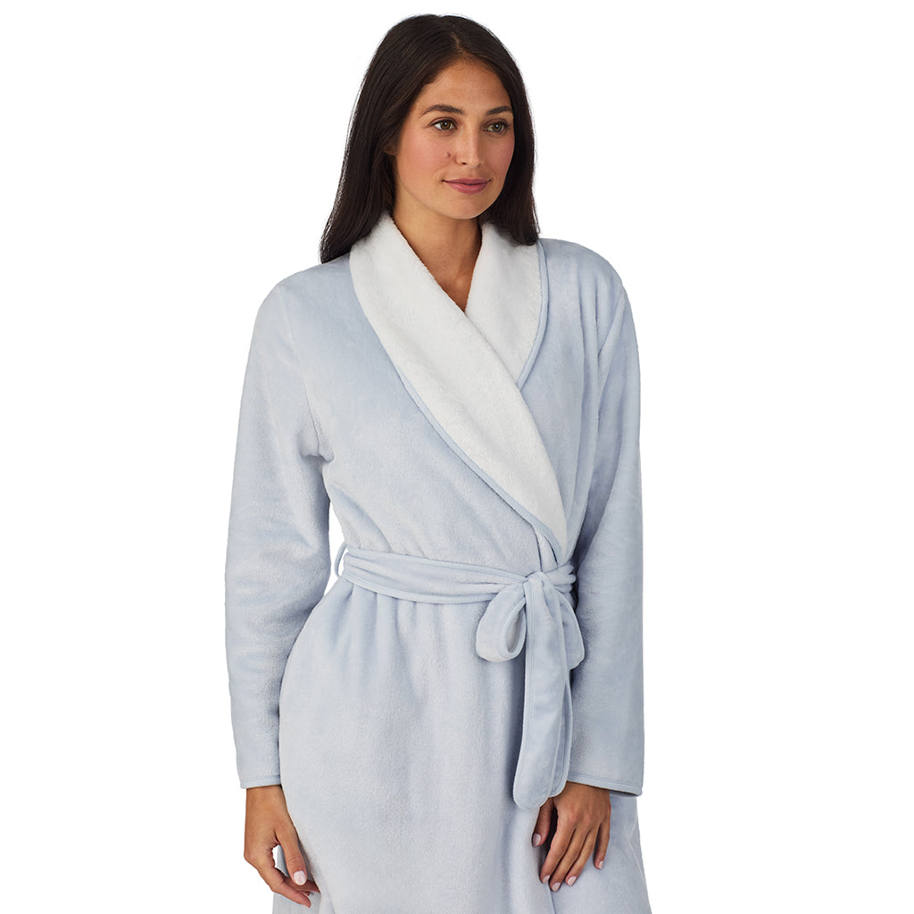 Silver;Model is wearing size S. She is 5'8.5", Bust 32", Waist 25", Hips 36".@A lady wearing Chenille Wrap Robe