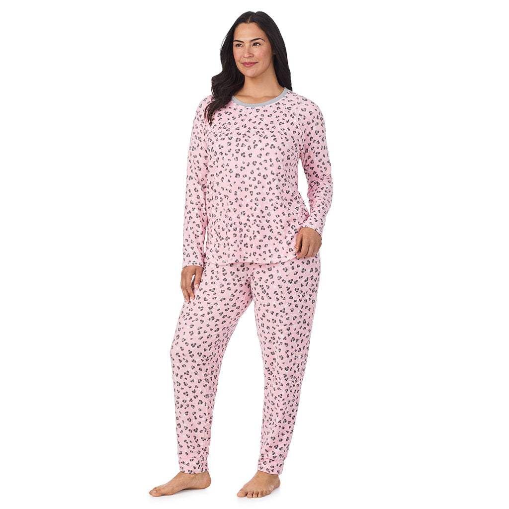 Pink Animal; Model is wearing size 1X. She is 5'10", Bust 40", Waist 33", Hips 47".@A lady wearing a Pink Animal Brushed Sweater Knit Long Sleeve Pajama Set PLUS