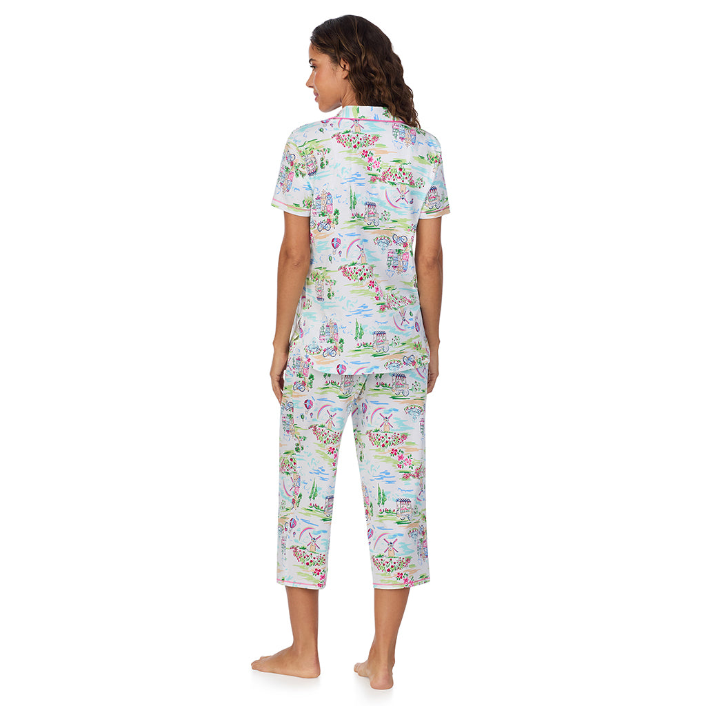 Spring Scene; Model is wearing size S. She is 5’9”, Bust 34”, Waist 23”, Hips 35”. @A lady wearing Cotton-Blend Short Sleeve Notch Collar 2-Pc Pajama Set