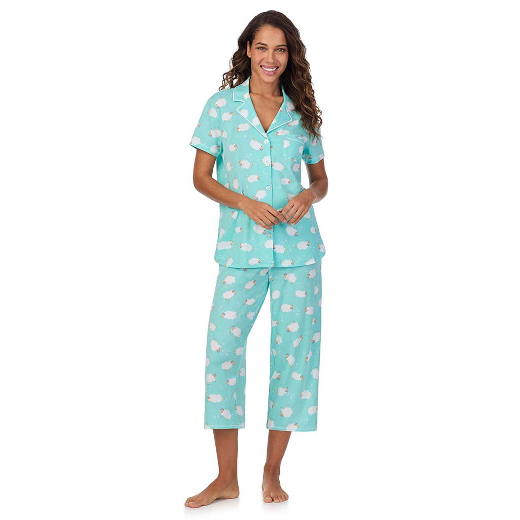 Sheep; Model is wearing size S. She is 5’9”, Bust 34”, Waist 23”, Hips 35”. @A lady wearing Cotton-Blend Short Sleeve Notch Collar 2-Pc Pajama Set