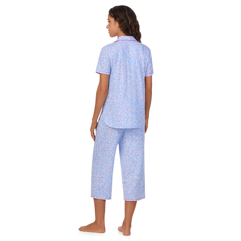 Peri Animal; Model is wearing size S. She is 5’9”, Bust 34”, Waist 23”, Hips 35”. @A lady wearing Cotton-Blend Short Sleeve Notch Collar 2-Pc Pajama Set
