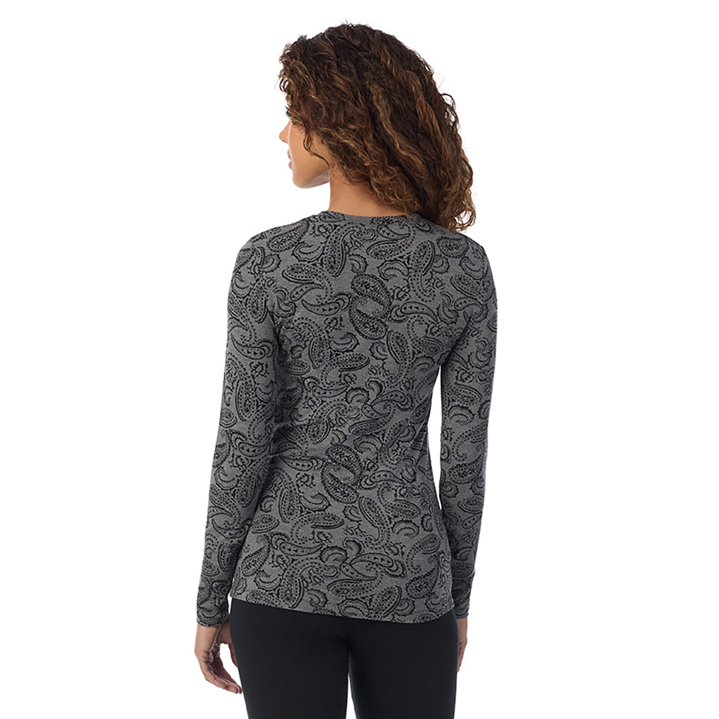 Charcoal Heather Paisley; Model is wearing size S. She is 5’9”, Bust 34”, Waist 23”, Hips 35”. @A lady wearing charcoal heather paisley longsleeve crew.