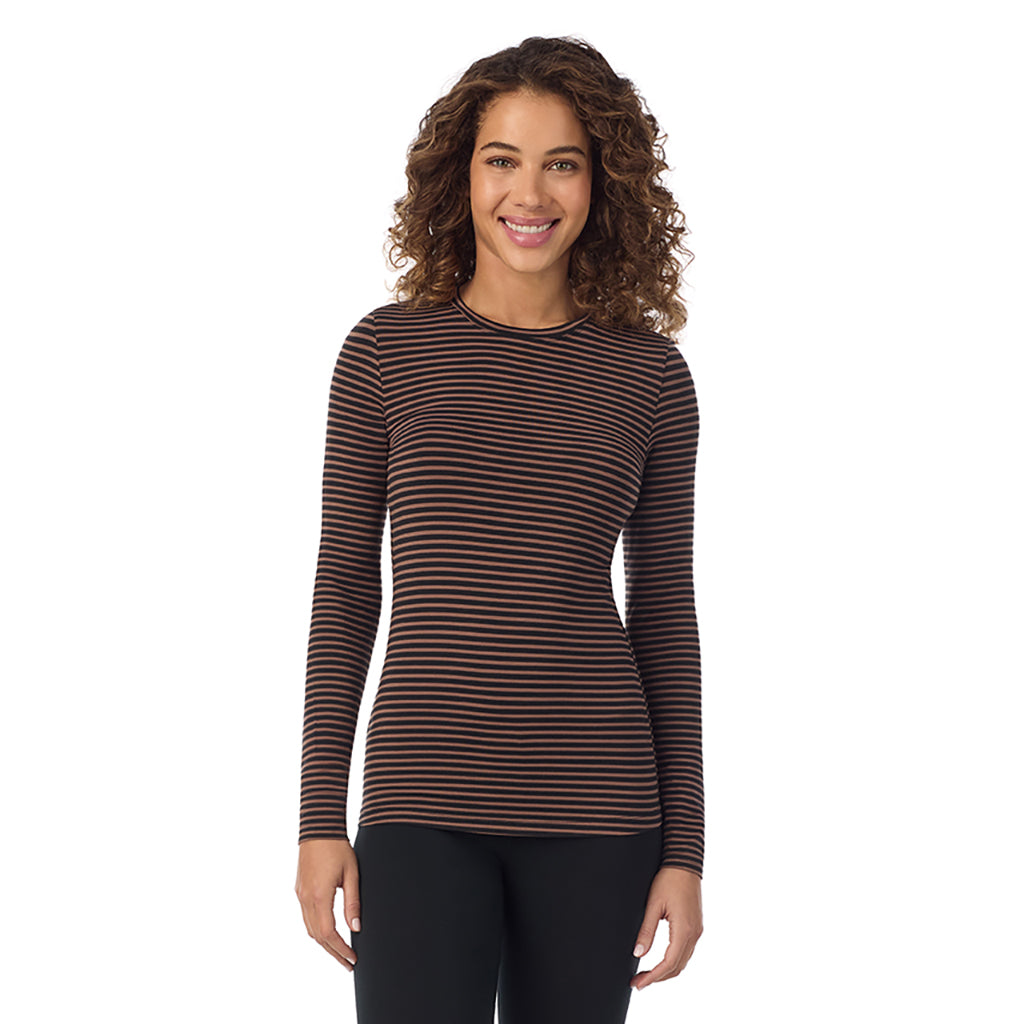Pecan Stripe; Model is wearing size S. She is 5’9”, Bust 34”, Waist 23”, Hips 35”. @A lady wearing pecan stripe longsleeve crew.