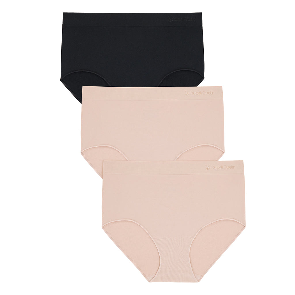 Rose Dust/Rose Dust/Black;Model is wearing size S. She is 5'8", Bust 34", Waist 25", Hips 36". @A Soft Seamless Full Brief Panty 3-Pack