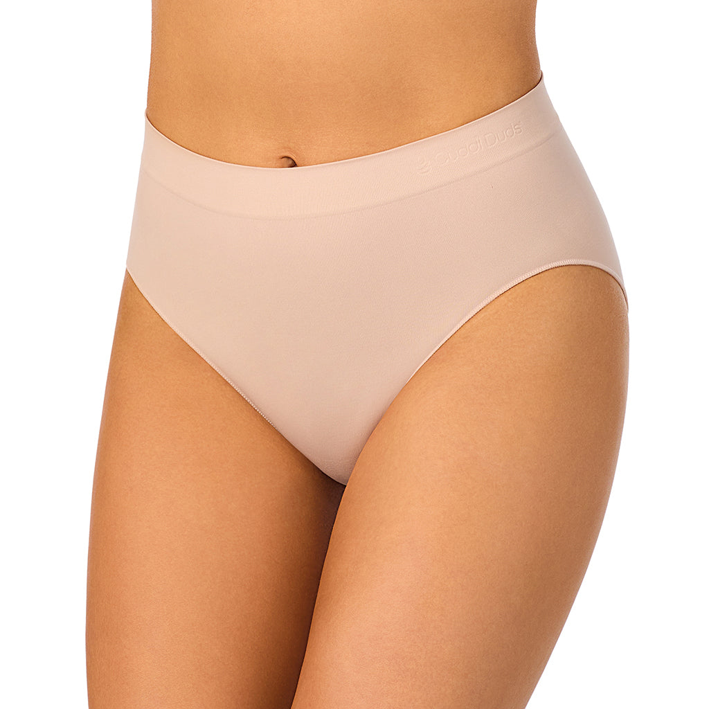 Rose Dust/Rose Dust/Black;Model is wearing size S. She is 5'8", Bust 34", Waist 25", Hips 36". @A Soft Seamless High-Cut Brief Panty 3-Pack