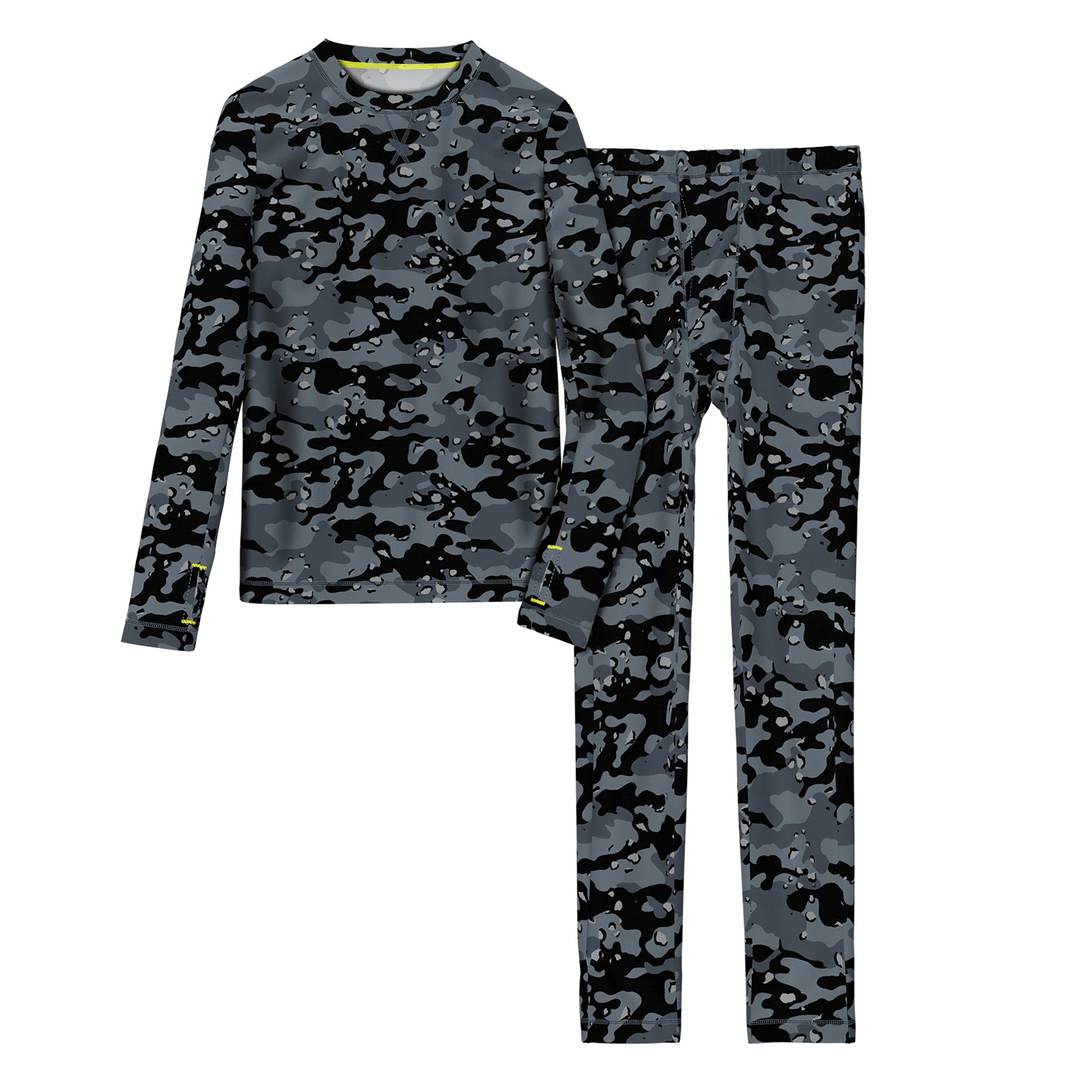 A black camo long sleeve crew t-shirt and pant set