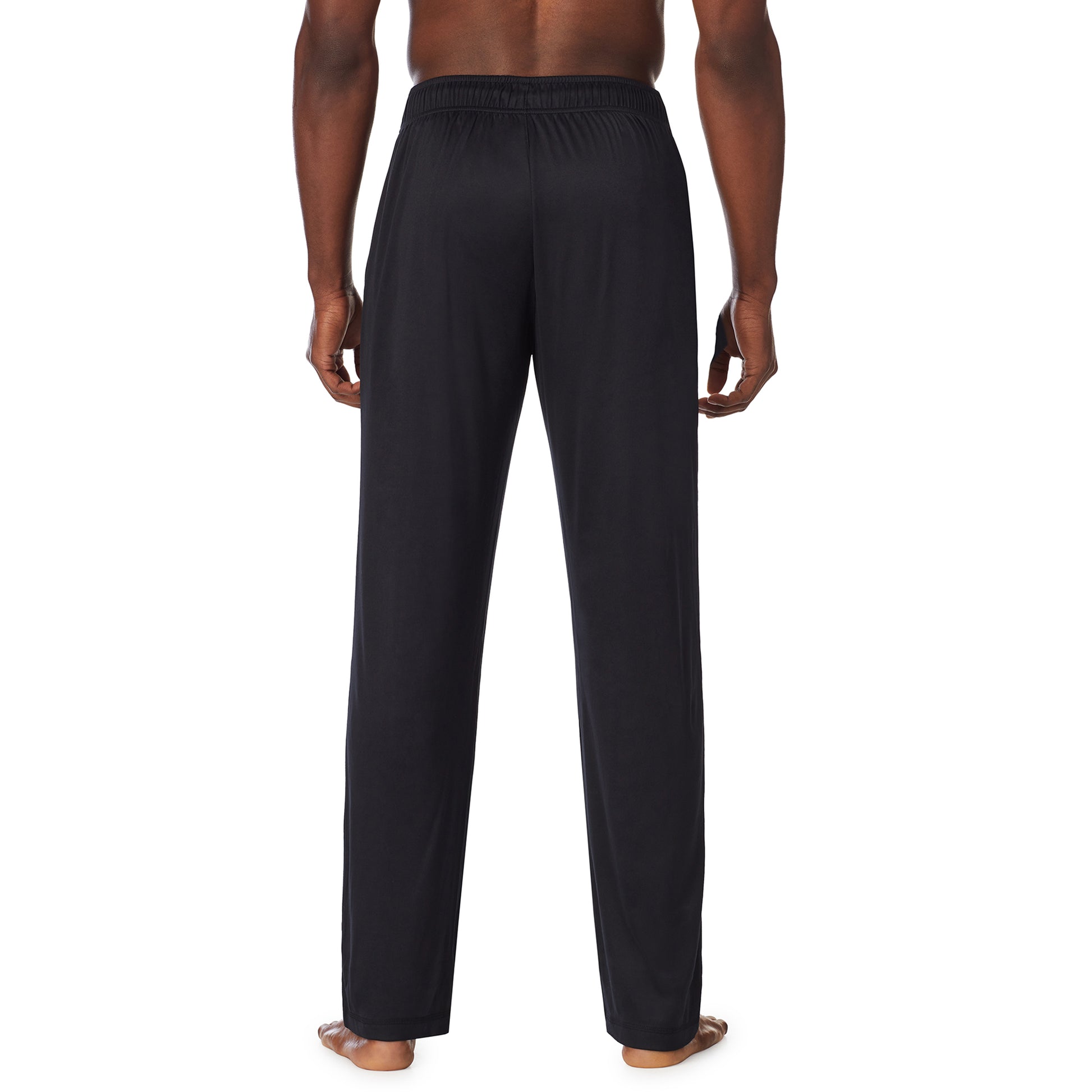 A lady wearingMens Far-Infrared Enhance Sleep Pant with Navy Plaid print