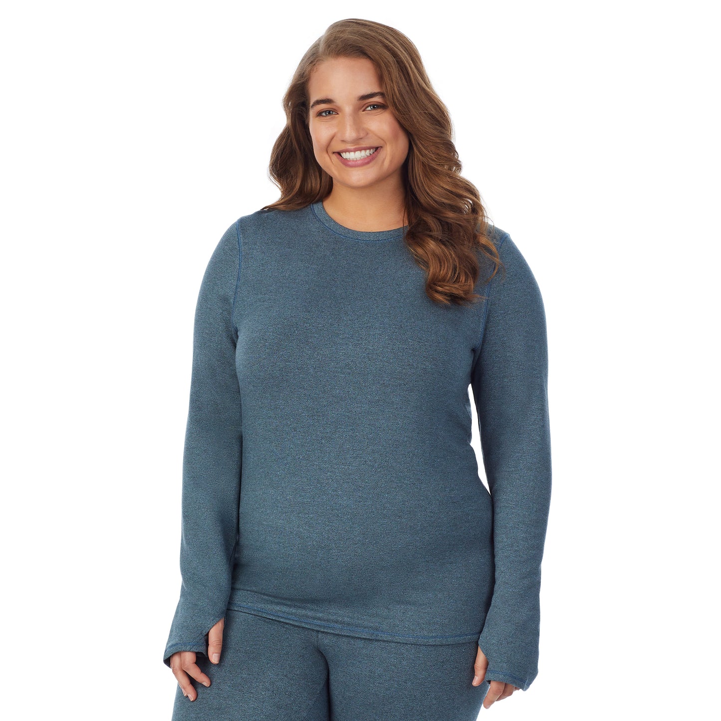 Cloud Blue Heather; Model is wearing size 1X. She is 5'7", Bust 42.5", Waist 34.5", Hips 46" @A lady wearing cloud blue heather long sleeve crew plus.