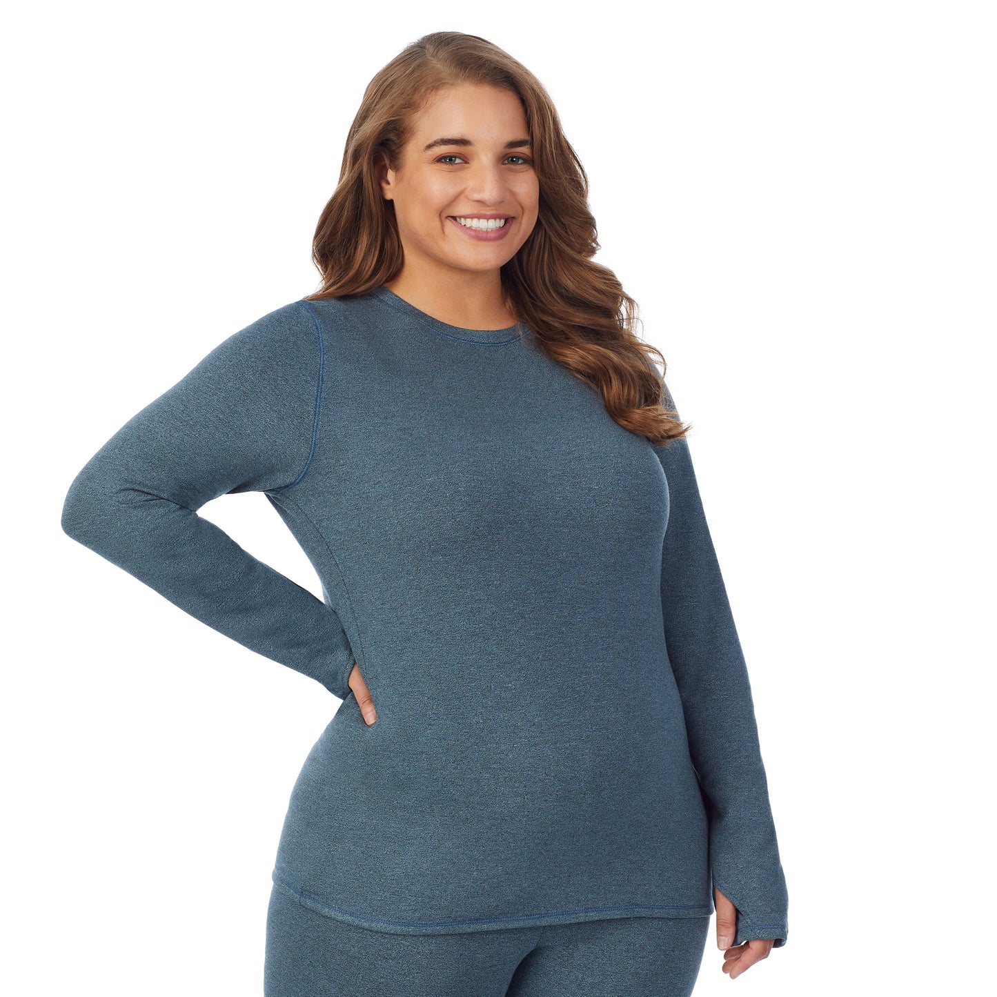 Cloud Blue Heather; Model is wearing size 1X. She is 5'7", Bust 42.5", Waist 34.5", Hips 46" @A lady wearing cloud blue heather long sleeve crew plus.