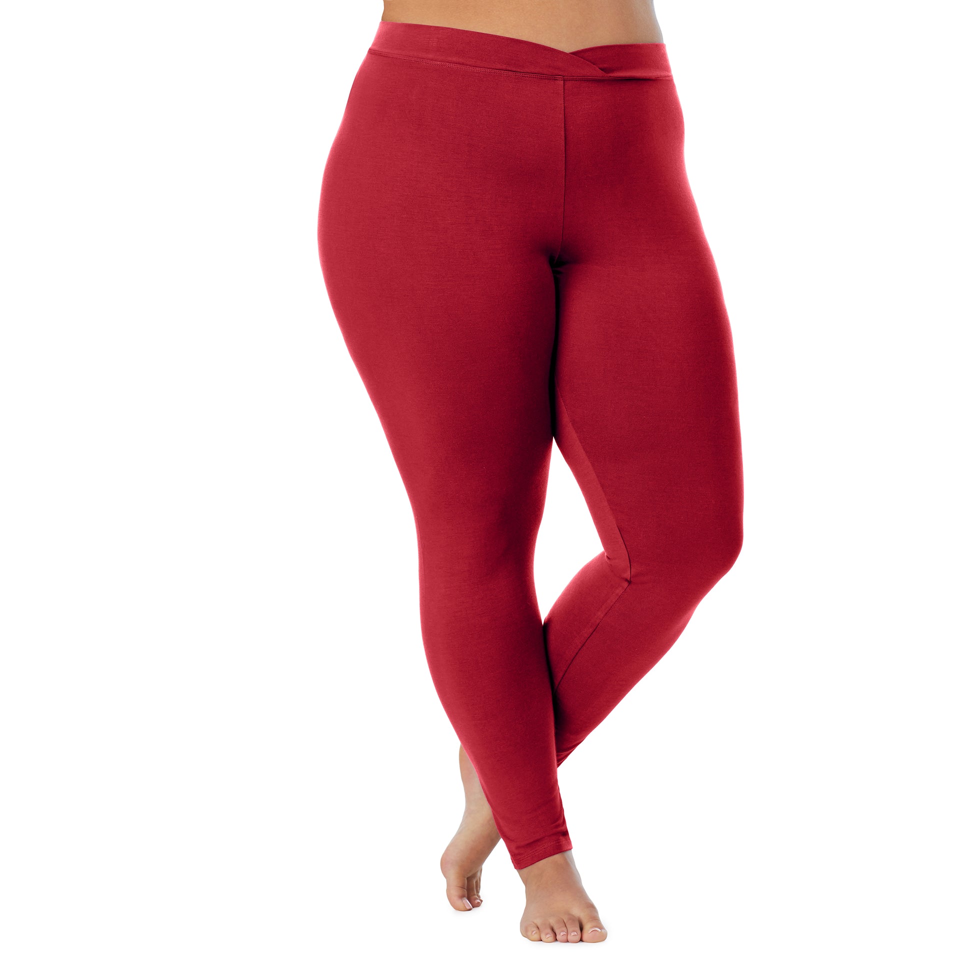 A lady wearing a rhubarb stretch legging plus.