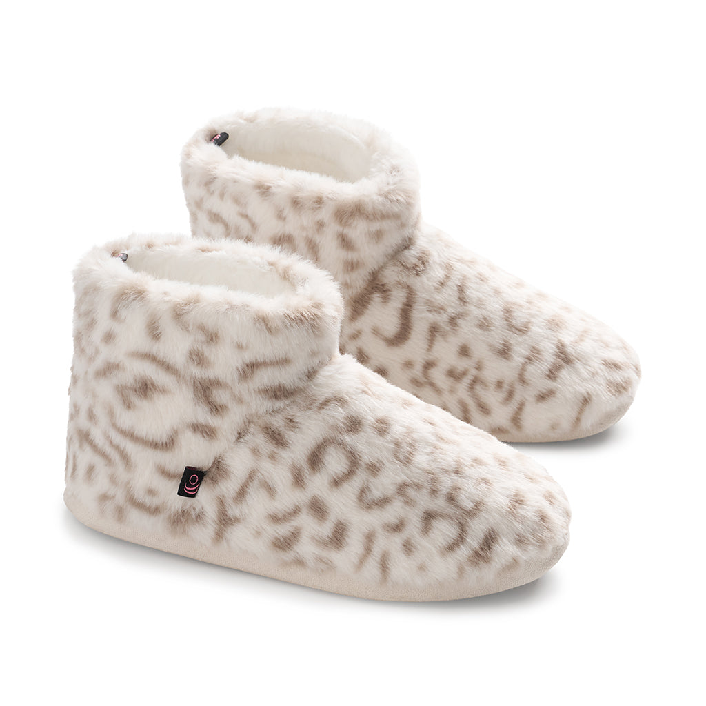 White Leopard/Ivory; @Faux Fur Short Bootie Slipper