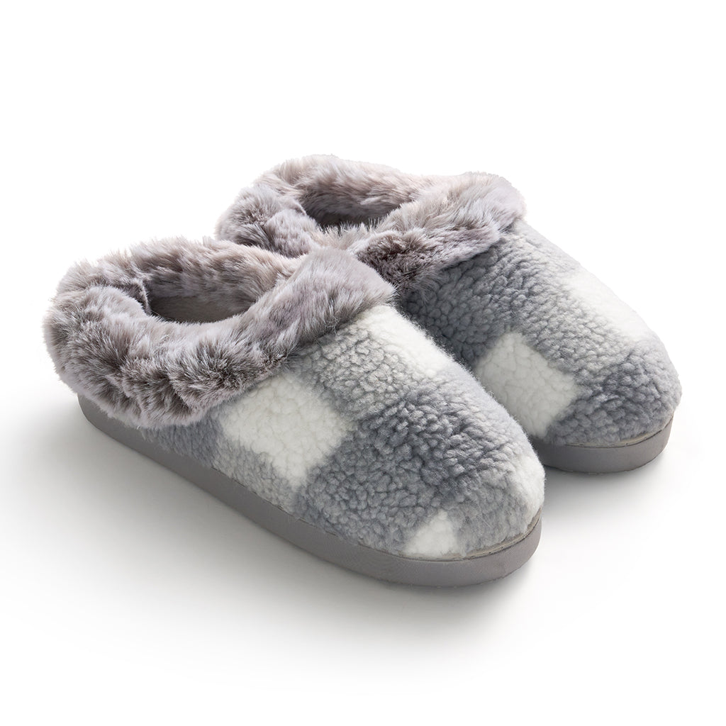 Gray Plaid;@Buffalo Plaid Clog Slipper with Contrast Sherpa Lining