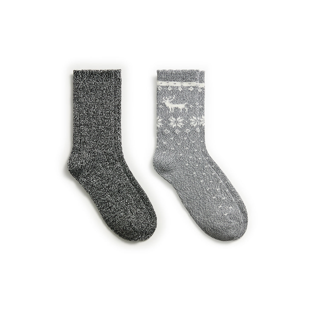 Quiet Shade Black; @Scallop Edge Snowflake Reindeer Crew Sock 2-Pack