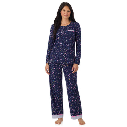 A lady wearing Cotton-Blend Long Sleeve Top and Long Pant Pajama Set Navy Star Print looking front