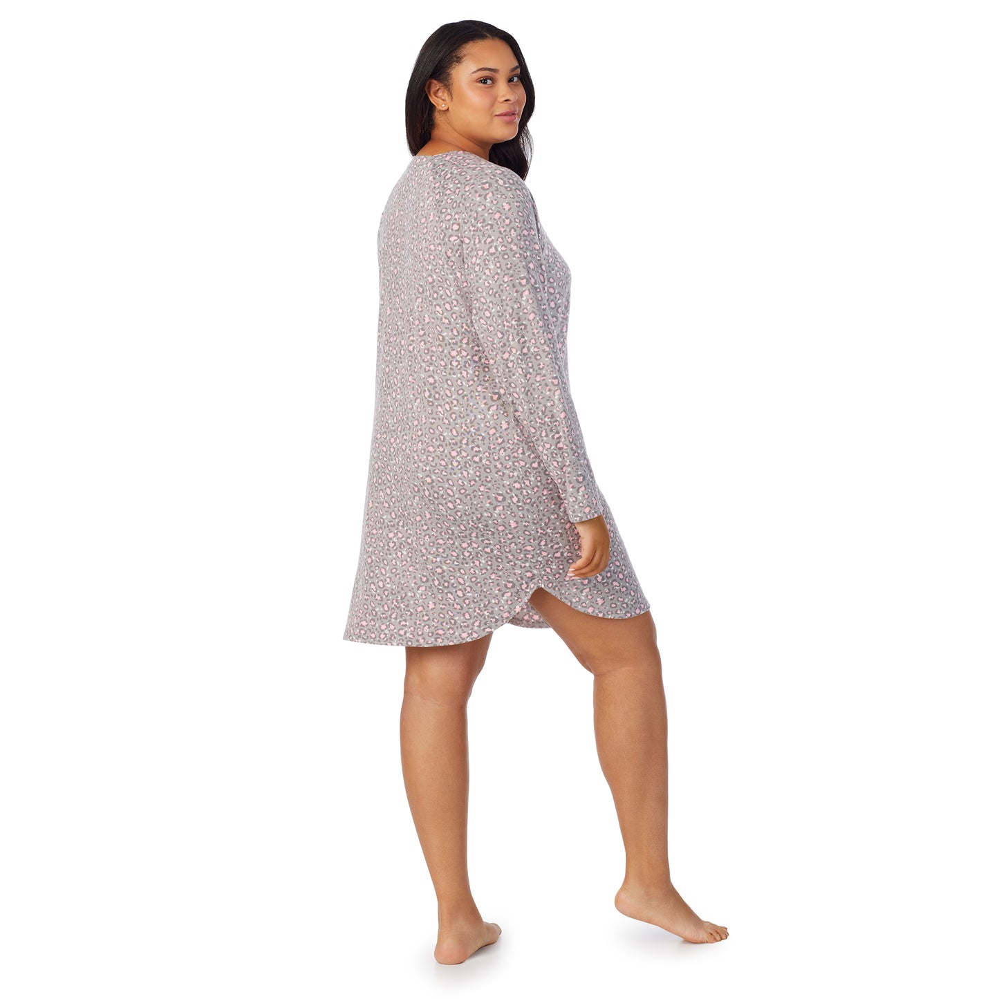 Grey Pink Animal;Model is wearing size 1X. She is 5'10", Bust 40", Waist 33", Hips 47"@A lady wearing grey pink animal long sleeve brushed sweater knit plus sleepshirt.