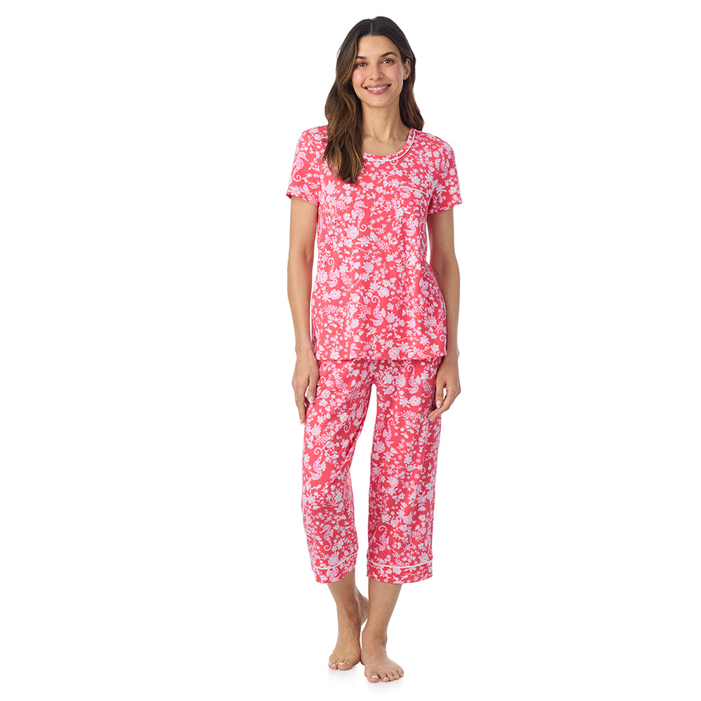A lady wearing Cotton-Blend Short Sleeve Top and Cropped Pant Pajama Set in Seahorse posing front view pose