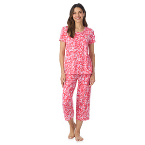  A lady wearing Cotton-Blend Short Sleeve Top and Cropped Pant Pajama Set in Seahorse posing front view pose