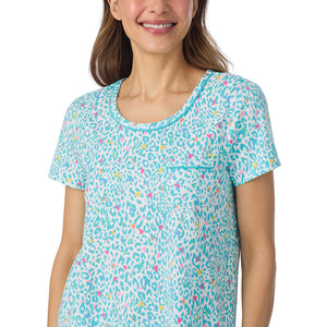  A lady wearing Cotton-Blend Short Sleeve Top and Cropped Pant Pajama Set in Teal Heart Animal posing front close up view pose