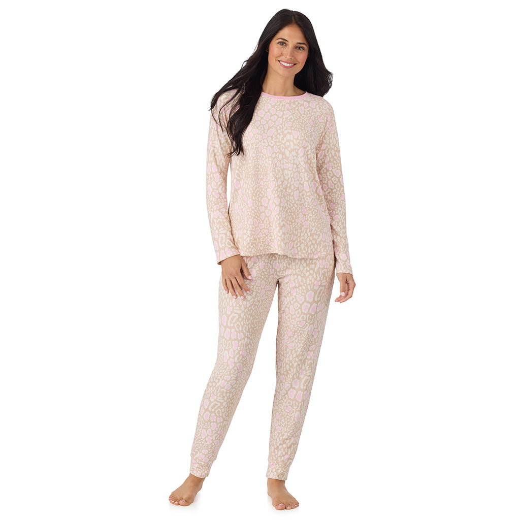 Oatmeal Animal; Model is wearing size S. She is 5'8.5", Bust 32", Waist 25", Hips 36". @ A lady wearing Oatmeal Animal Brushed Sweater Knit Long Sleeve Jogger Pajama Set in a front view pose