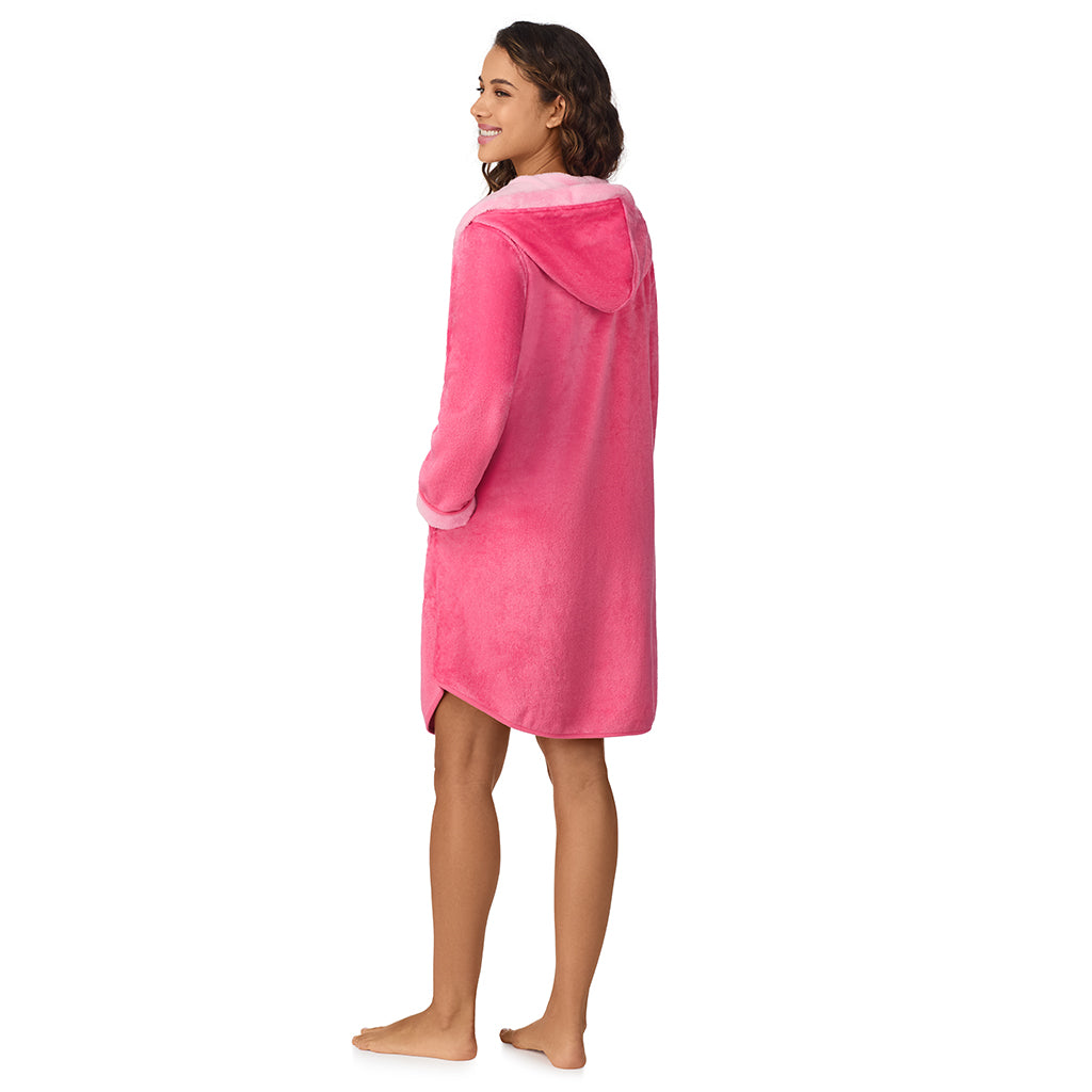 Wild Pink;Model is wearing size S. She is 5’9”, Bust 34”, Waist 23”, Hips 35”.@A lady wearing Wild Pink Chenille Zip Robe with Hood