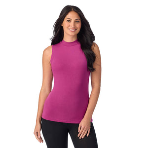 A lady wearing Cotton-Blend Short Sleeve Notch Collar with Cropped Pant Pajama Set