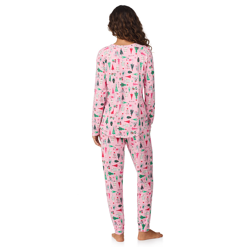 Pink Holiday Trees;Model is wearing size S. She is 5’9”, Bust 34”, Waist 23”, Hips 35”.@A lady wearing Pink Holiday Trees Brushed Sweater Knit Long Sleeve Top with Jogger 2-Pc Pajama Set