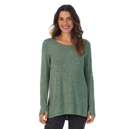 Marled Soft Olive; Model is wearing size S. She is 5’9”, Bust 34”, Waist 25.5”, Hips 36.5”. @A lady wearing a Marled Soft Olive long sleeve tunic.
