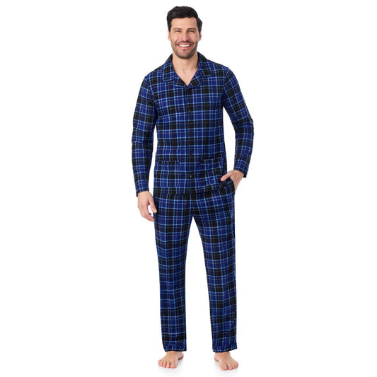 A man wearing Mens Cozy Lodge Notch Pajama 2-Pc Set