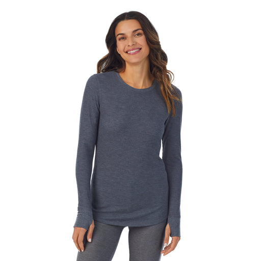 ClimateRight Women's Long-Sleeve Thermal Stretch Fleece Crew Top with  Thumbholes (Black) (as1, Alpha, m, Regular, Regular) at  Women's  Clothing store