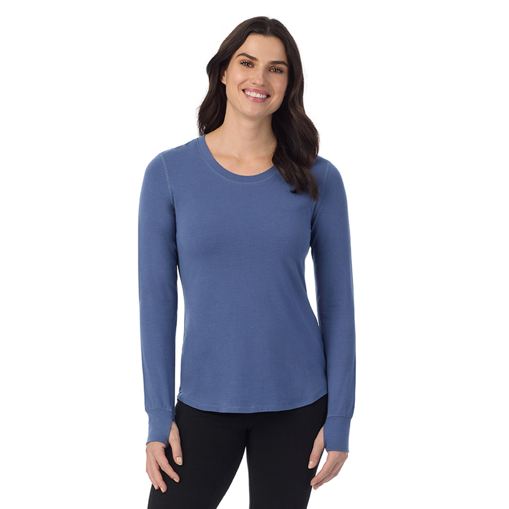 Smoke Blue; Model is wearing a size S. She is 5’9”, Bust 34”, Waist 25”, Hips 36”@A lady wearing Smoke Blue cottonwear long sleeve scoop neck