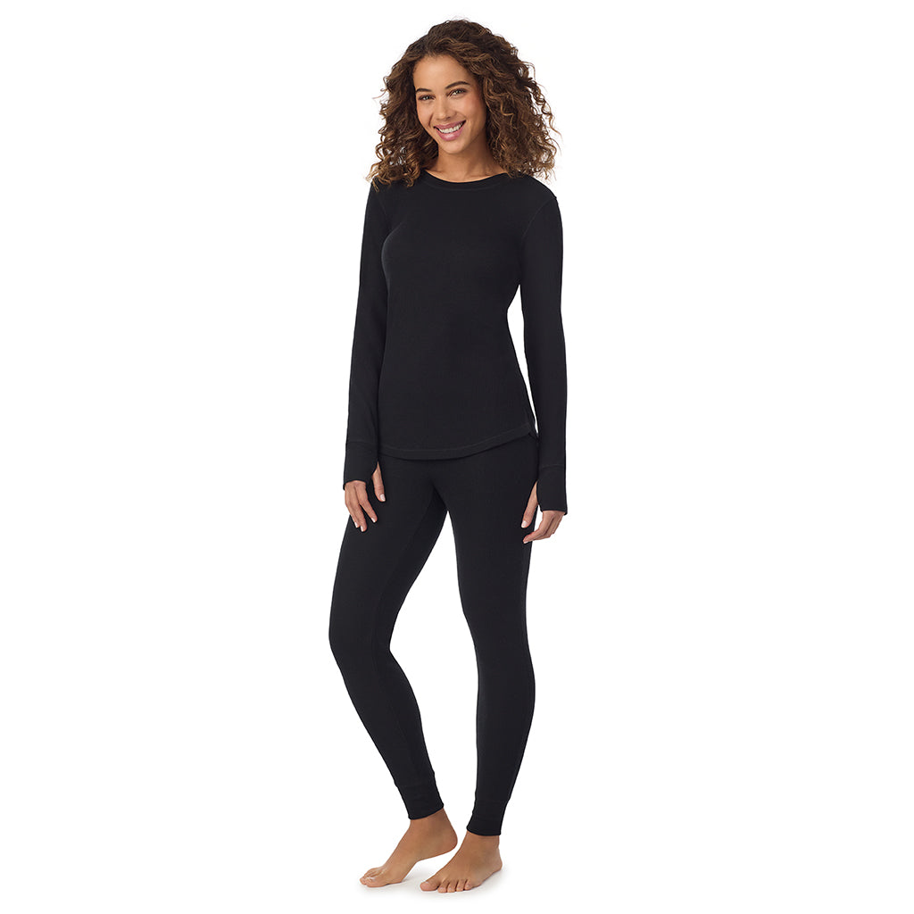  A Lady is wearing Black Cozy Stretch Thermal Long Sleeve Crew