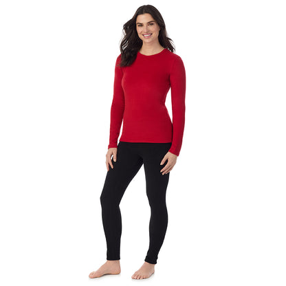 Chili Pepper Red; Model is wearing a size S. She is 5’9”, Bust 34”, Waist 25”, Hips 36”@ A Lady is wearing a Chili Pepper Red Fleecewear With Stretch Long Sleeve Crew