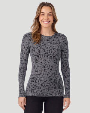 A lady wearing a Charcoal Polka Dot Plaid long sleeve stretch crew closer look