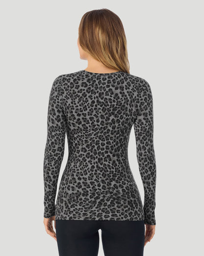 A lady wearing a Charcoal Leopard Plaid long sleeve stretch crew back look