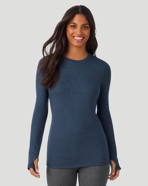  A Lady is wearing Deep Chambray Ultra Cozy Long Sleeve Crew in a front view pose